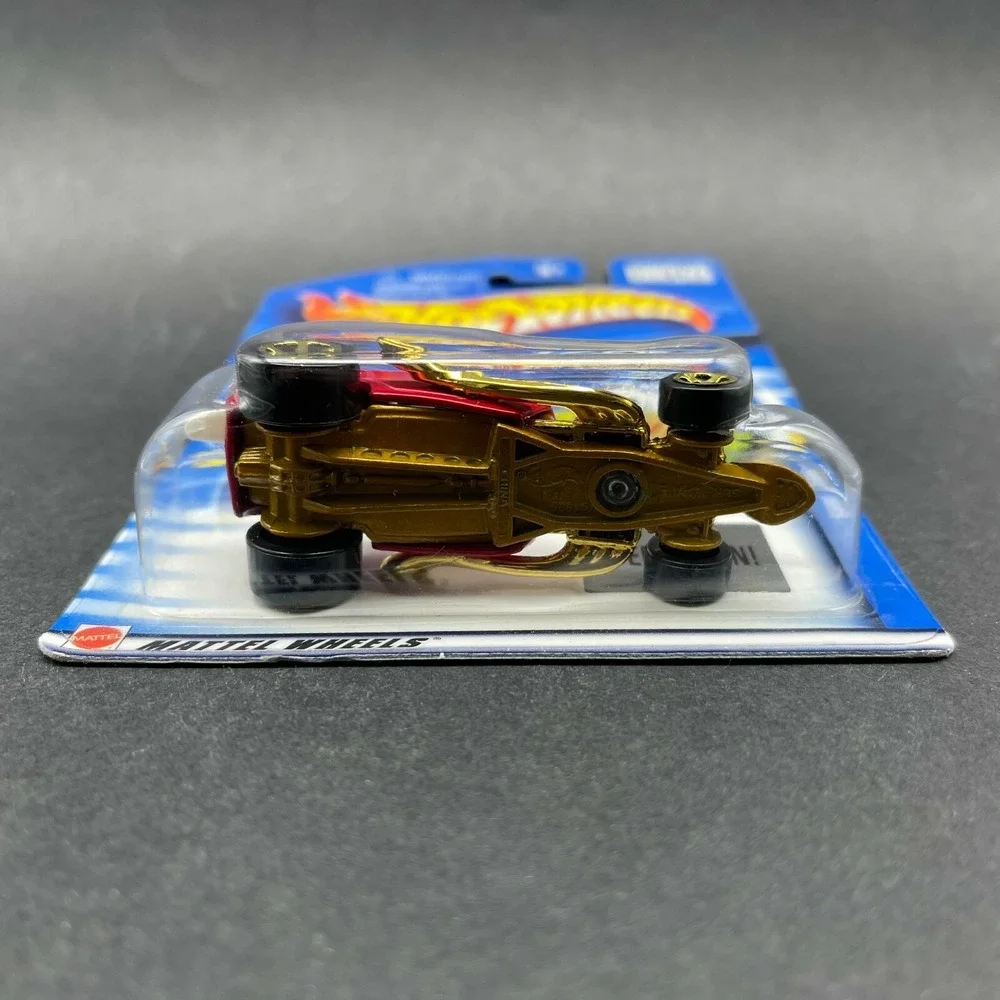 Hot Wheels Curly Surf Crate Car Red Diecast 1/64 Scale Surfboard Collector #126
